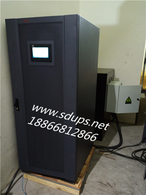 ����UPS�Դ